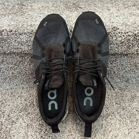 On Cloud Terry Pebble Sneakers - Picture 8 of 9